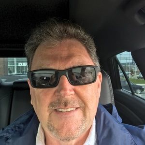 Meet your Posher, Bill